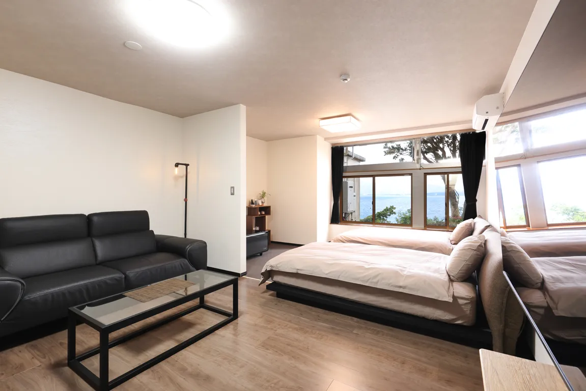 海の見えるツインルーム