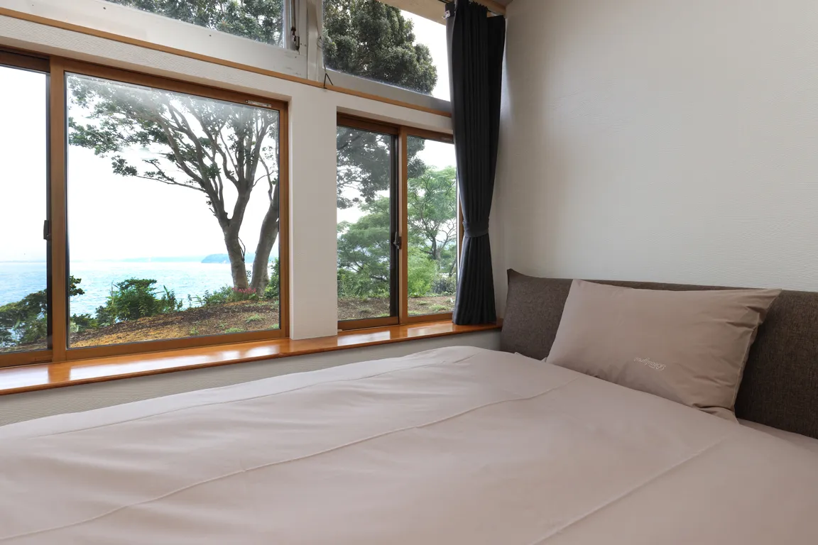 海の見えるツインルーム